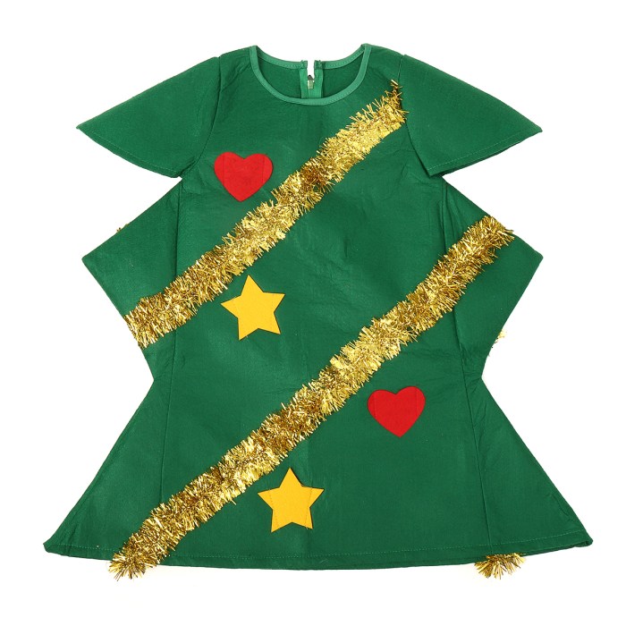 Christmas tree outfit diy